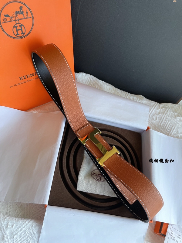 エルメスベルト背面デザイン